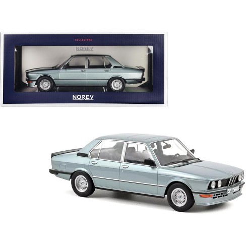 1980 Bmw M 535i Light Blue Metallic 1/18 Diecast Model Car By