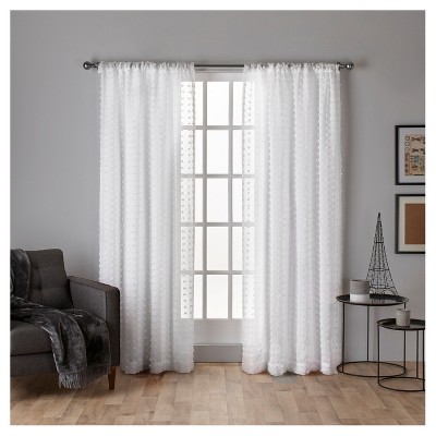 2 window curtains