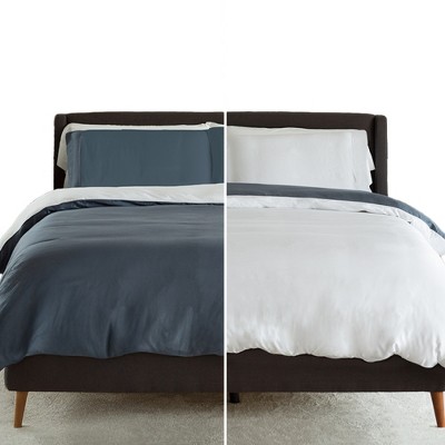 Reversible Blue and White Sateen Full/Queen Duvet Cover Set