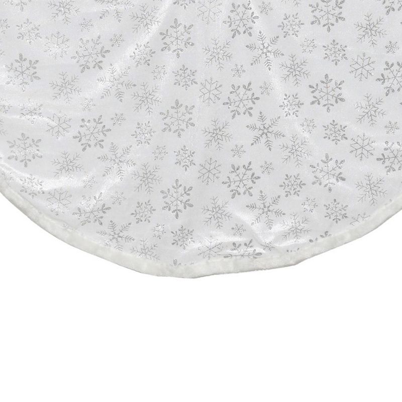 Northlight 48" Silver and White Snowflakes Christmas Tree Skirt, 3 of 4