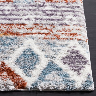 Ivory and Multicolor Berber Shag Area Rug, 4'5" x 6'5"