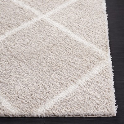 Tahoe Shag Gray and White Hand-knotted Runner Rug 2' x 9'