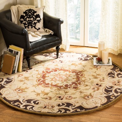 Classic CL234 Hand Tufted Area Rug - Gold/Cola - 6' Round - Safavieh.
