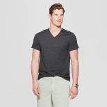 Men's Every Wear Short Sleeve V-Neck T-Shirt – Goodfellow & Co™