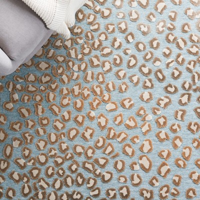 Stone Aqua Leopard Print Viscose Accent Rug 2'7" x 4'