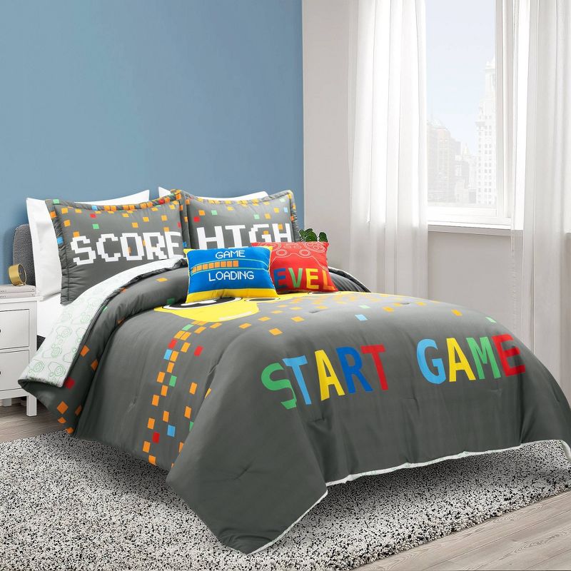 Video Games Reversible Oversized Kids' Comforter Bedding Set - Lush Décor, 1 of 11