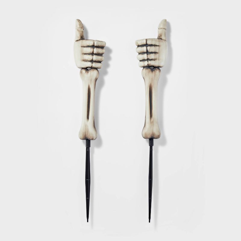 2pk Skeleton Hands Halloween Decorative Yard Stakes - Hyde &#38; EEK! Boutique&#8482;, 1 of 5