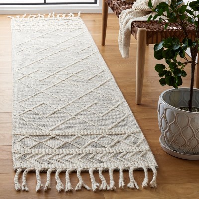 Natura Ivory and Black Hand-Tufted Wool Runner Rug