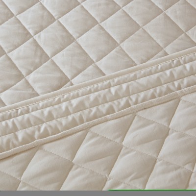 Breanna Ivory Cotton Reversible Full/Queen Quilt Set