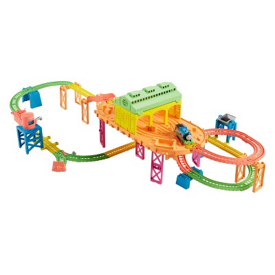 New Thomas & Friends Track Master Hyper Glow Night Delivery