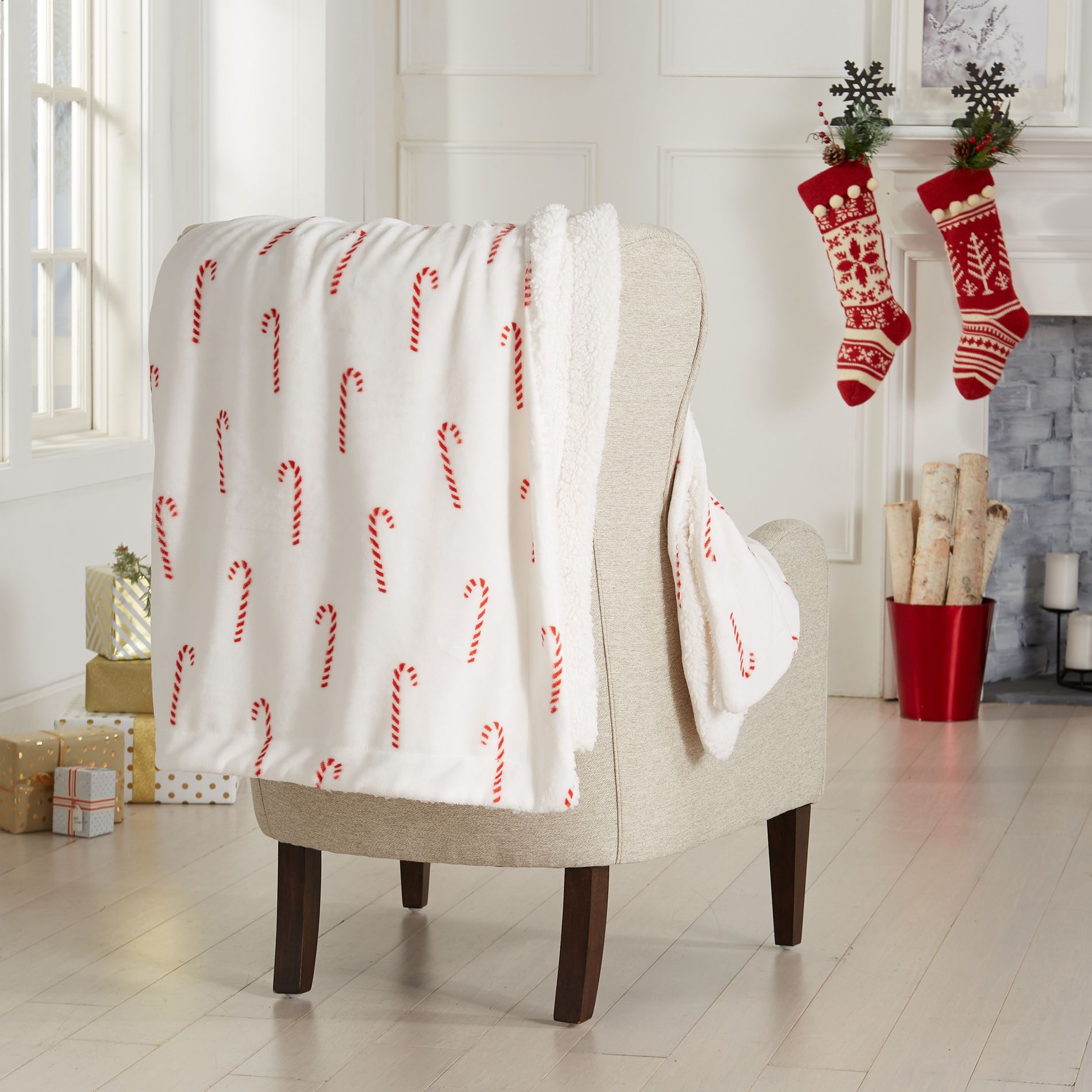 Holiday-Printed Plush Throw Blanket - Great Bay Home