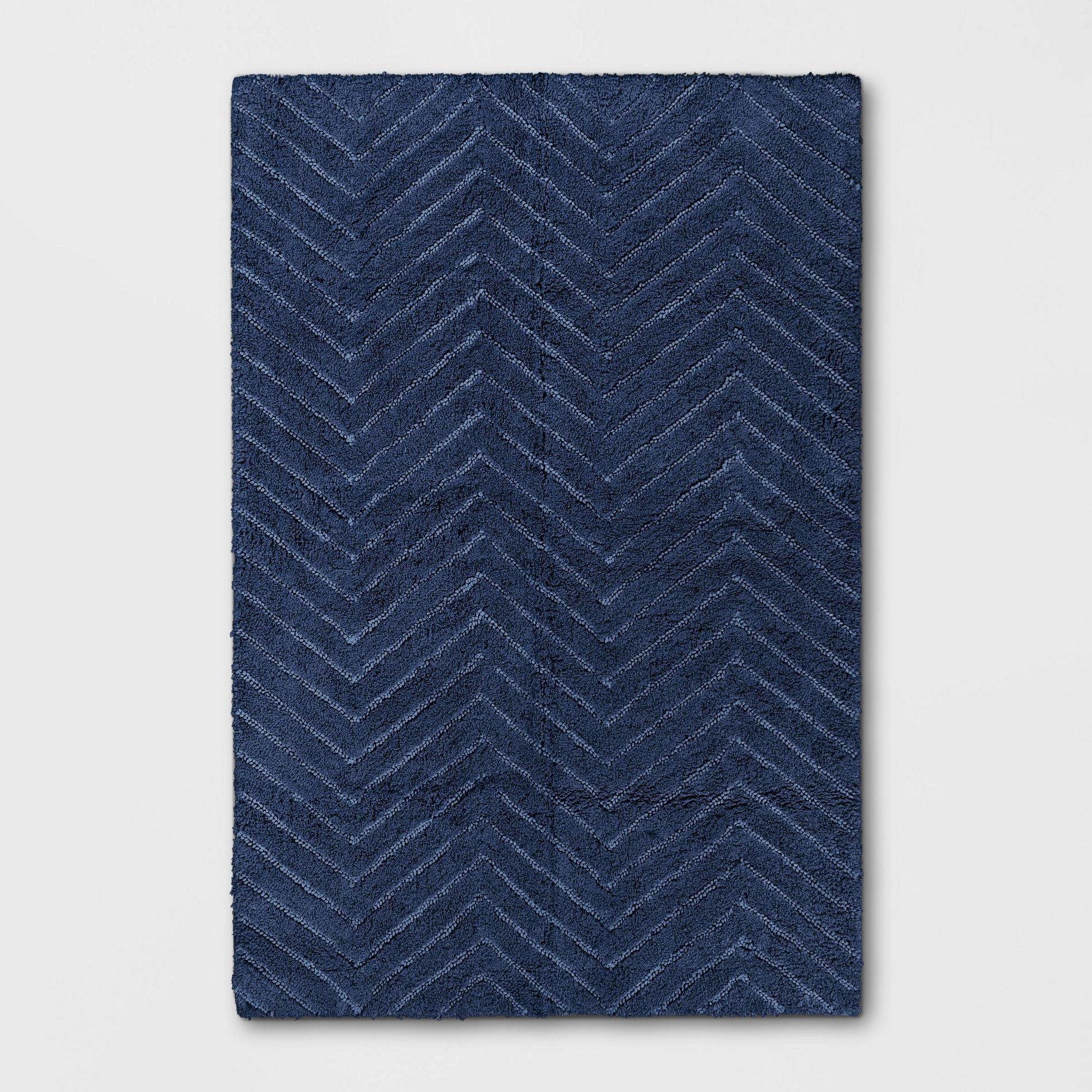 4'x5'6" Tufted Cotton Chevron Kids' Rug Navy - Pillowfort™