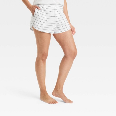 Women's Checkered Flannel Pajama Shorts - Stars Above™ Cream/Black L