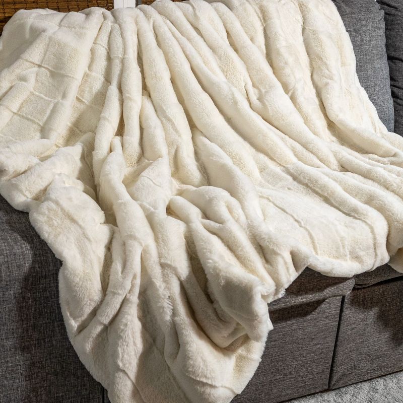 Lavish Home 60x80 Jacquard Faux Fur Blanket, 5 of 11