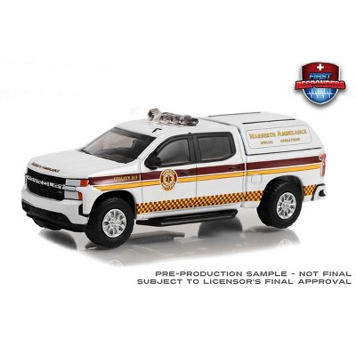 Greenlight Collectibles 1/64 2020 Chevrolet Silverado Pickup Truck Narberth PA Ambulance First Responders Series 1 67040-E