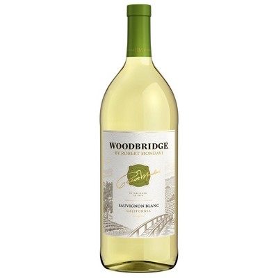 Woodbridge by Robert Mondavi Sauvignon Blanc White Wine - 1.5L Bottle