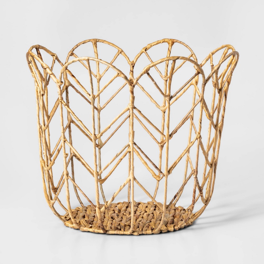 Large Tulip Shaped Kids' Woven Basket - Pillowfort™: Handwoven Storage, Steel & Water Hyacinth, Off-White, 18"x18"x14.5"