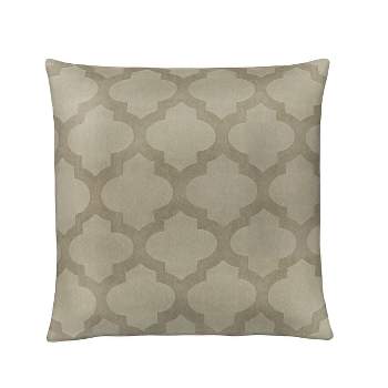 Kate Aurora Maison Textured Quatrefoil Clover 18" X 18" Filled Accent Throw Pillow
