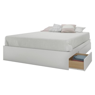 White bed with on sale no headboard