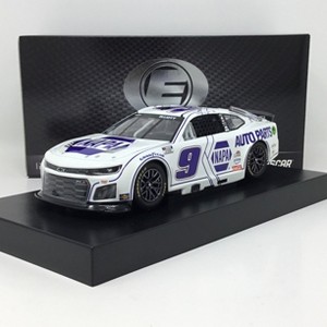Chase Elliott 2025 NAPA White 1:24 Elite Diecast - 1 of 4
