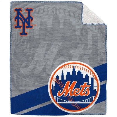 MLB New York Mets Corner Logo Faux Shearling Blanket