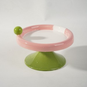 Fairyland™ - Elevated Ceramic Cat Bowl – Anti-Slip Raised Pet Feeder for Cats & Small Dogs, Ice Cream Style Design - 1 of 4