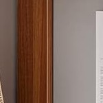 walnut wood grain