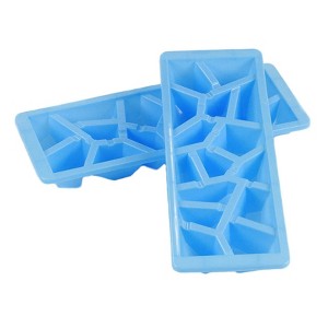 Chef Craft Iceberg Ice Cube Tray 2pc Set - Creates 15 Fun Shaped Cubes - 1 of 2
