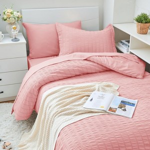 Bed in a Bag 7 Pieces Comforter Set for All Season - 1 of 4