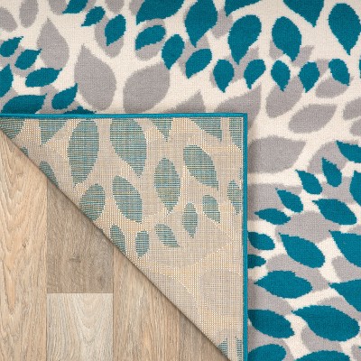 Blossom Bliss 39" Blue Floral Synthetic Easy-Care Area Rug