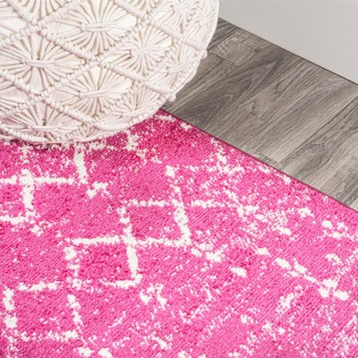 Fuchsia Ivory Trellis 5' x 8' Reversible Washable Rug