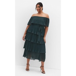 Women's Plus Size Night Garden Dress - emerald | CITY CHIC - 1 of 4