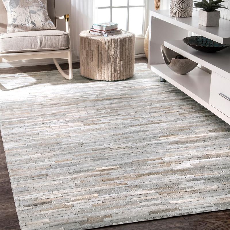 nuLOOM Hand Woven Clarity Patchwork Cowhide Area Rug, 3 of 9