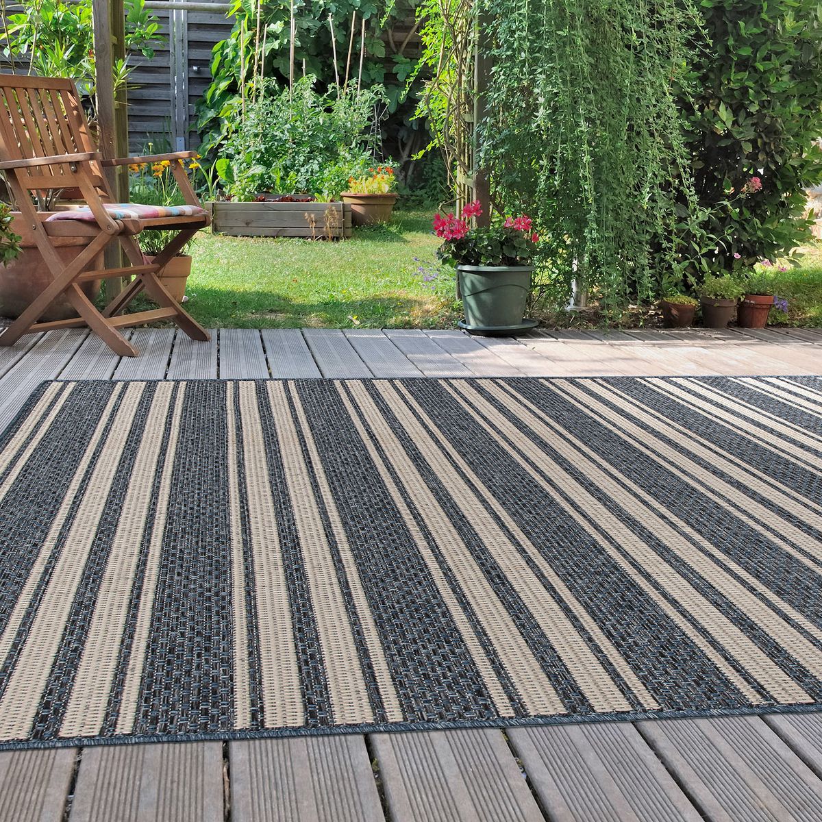 World Rug Gallery Bohemian Geometric Stripe Indoor/Outdoor Area Rug: Weather-Resistant, Low Pile - thumbnail 7