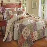 Blooming Prairie Bedspread Set 3-Piece Multicolor by Greenland Home Fashion