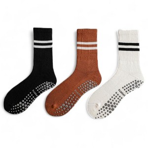 Alilang Women's 3-Pack Non-Slip Athletic Crew Socks with Striped Detail and Cushioned Support - One Size Fits Most, - 1 of 4