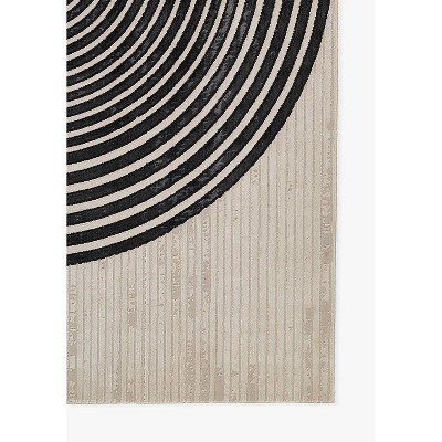 Xander Black and Ivory Geometric Rectangular Rug