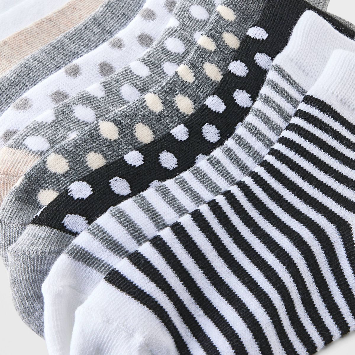 Girls' 10pk Lightweight Ankle Striped & Dotted Socks - Cat & Jack™ Gray - thumbnail 3