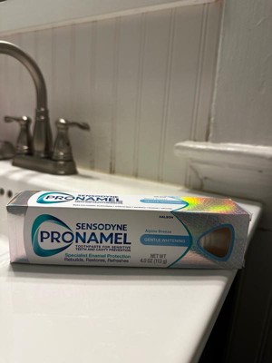 Guest review image 1 of 3, zoom in