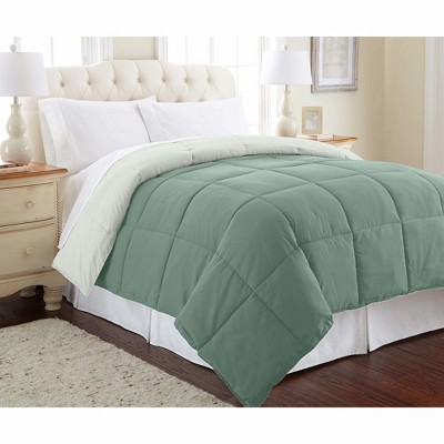 Modern Threads Down Alternative Reversible Comforter.