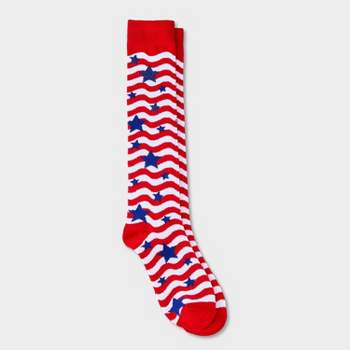 Women's Wavy Stars & Stripes Knee High Socks - Red 4-10