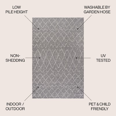Modern Bohemian Gray/Cream Geometric 8'x10' Indoor/Outdoor Rug