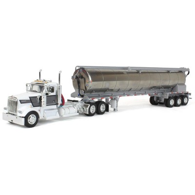 First Gear DCP 1/64 Scale Kenworth W900L Day Cab & Walinga Bulk Feed Tank Trailer 60-1684