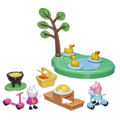 Peppa Pig Peppa's Picnic Playset