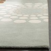Soho SOH788 Hand Tufted Indoor Rugs - Safavieh - 2 of 4