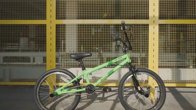 HILAND 20 inch Kids BMX Bike for Boys Girls with 360 Degree Gyro