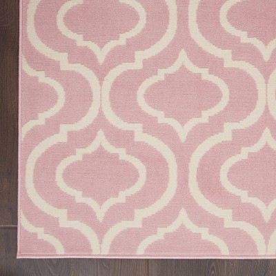 Pink Trellis Pattern Rectangular Synthetic Area Rug 5'3" x 7'3"