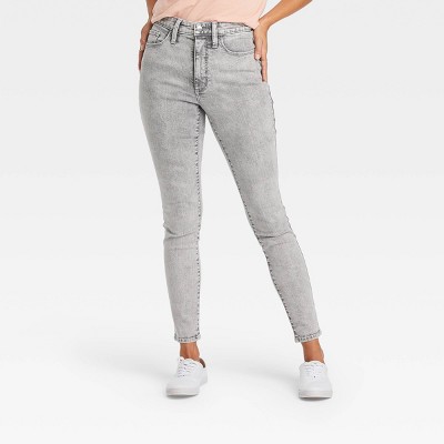 Women's Super-High Rise Skinny Jeans - Universal Thread™