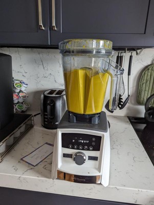 Vitamix A3500 Ascent Blender White with Gold Accents, Austin, TX —  Faraday's Kitchen Store