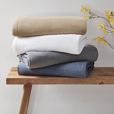 Cozy Farmhouse Full/Queen Cotton Gauze 3-Layer Blanket in White